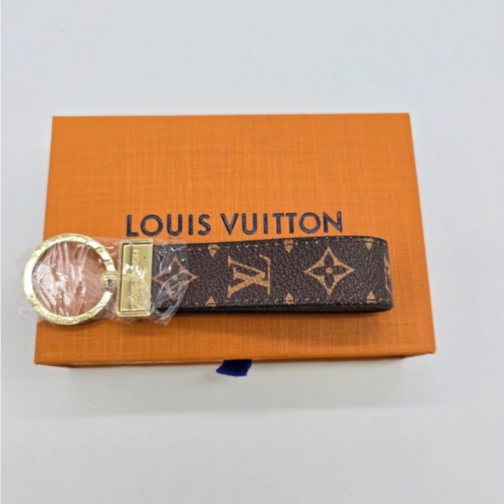 Louis Vuitton Monogram Key Ring in Brown and Gold